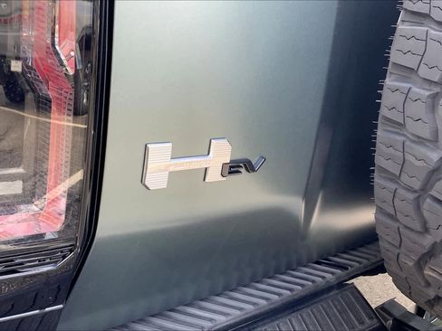New 2024 GMC Hummer EV 3X w/ Extreme Off-Road Package image 15