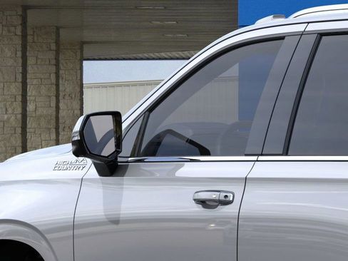 New 2026 Chevrolet Tahoe High Country w/ Sun And Tow Package RWD image 12