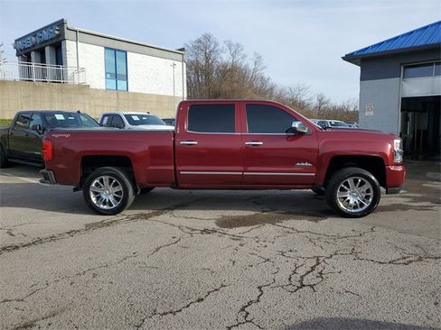 Used 2016 Chevrolet Silverado 1500 High Country w/ High Country Premium Package image 3