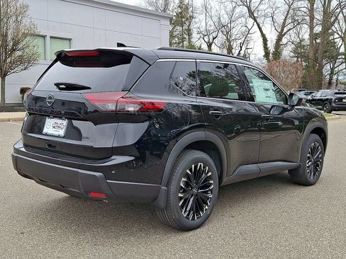 New 2026 Nissan Rogue Dark Armor AWD/4WD image 5