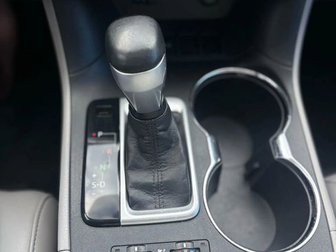 Used 2015 Toyota Highlander Limited Platinum image 43