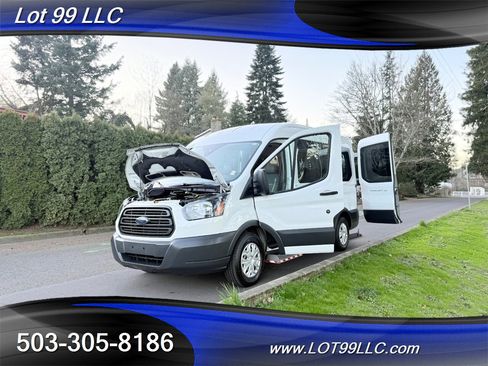 Used 2018 Ford Transit 150 XL image 29