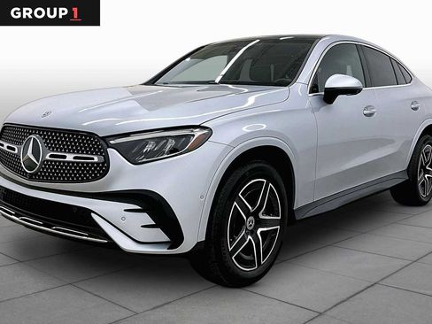 Used 2026 Mercedes-Benz GLC 300 4MATIC w/ AMG Line image 1