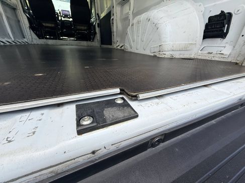 Used 2024 RAM ProMaster 2500 w/ Premium Convenience Group FWD image 15