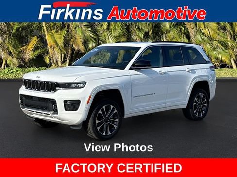 Used 2025 Jeep Grand Cherokee Overland AWD/4WD image 1