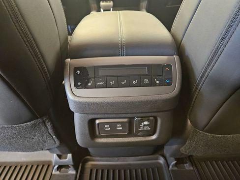 New 2026 Nissan Pathfinder Platinum w/ Cargo Package image 23