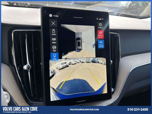 Used 2026 Volvo XC60 B5 Plus w/ Climate Package AWD/4WD image 30