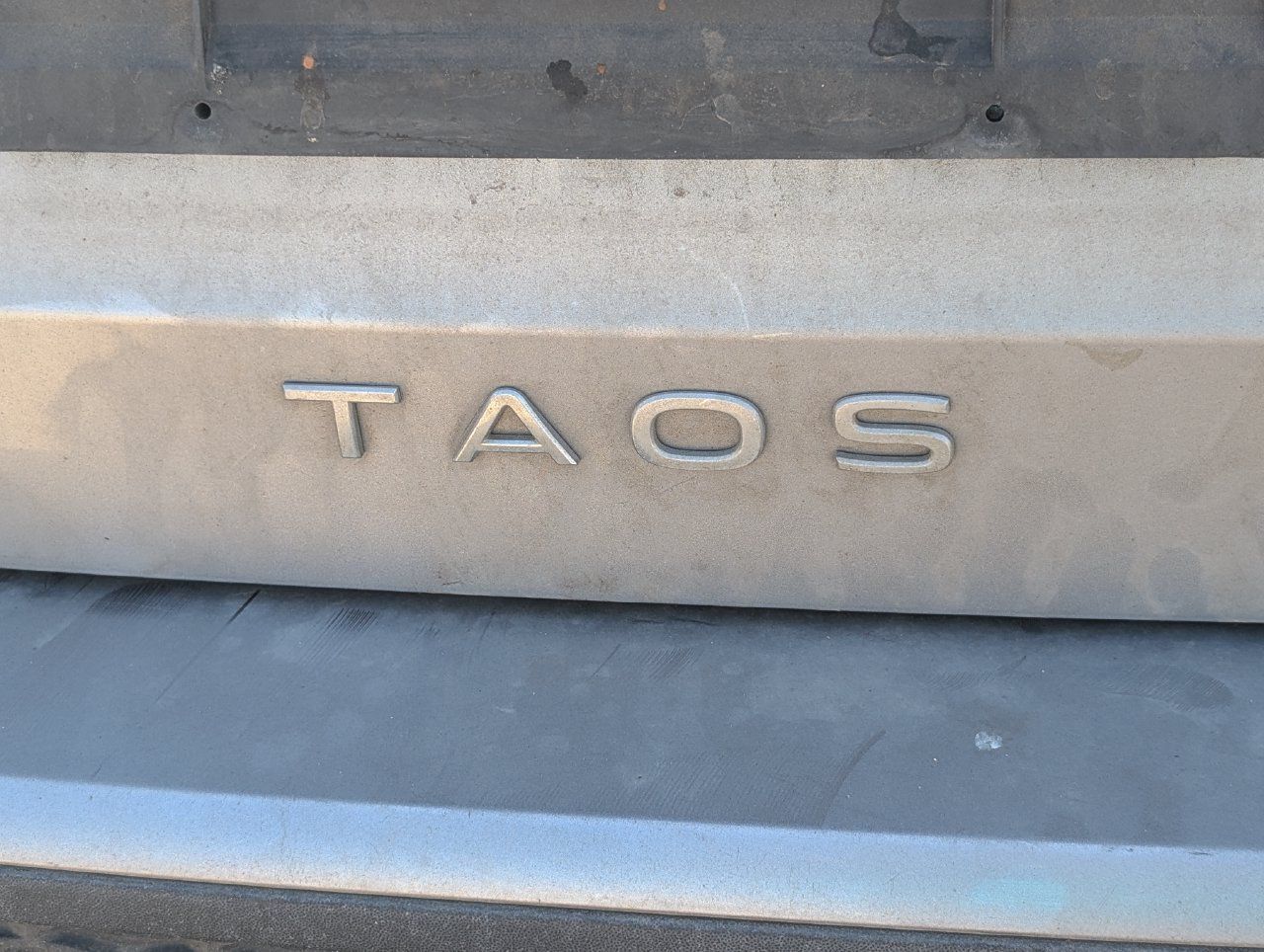 Used 2024 Volkswagen Taos S FWD image 6