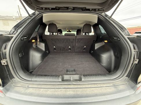 Used 2019 Jeep Cherokee Latitude w/ Popular Appearance Group image 25