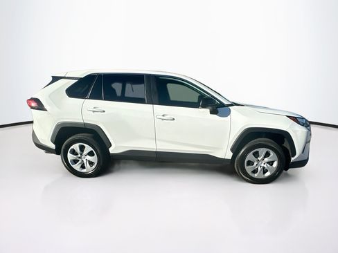 Used 2025 Toyota RAV4 LE AWD/4WD image 10