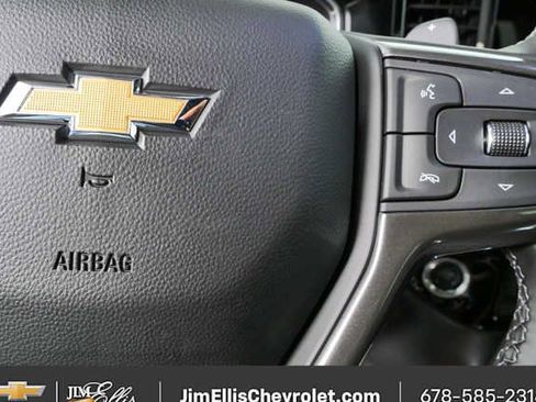 New 2026 Chevrolet Silverado 1500 High Country AWD/4WD image 11