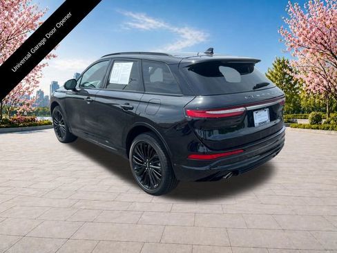 Used 2024 Lincoln Corsair Reserve w/ Equipment Group 201A AWD/4WD image 4