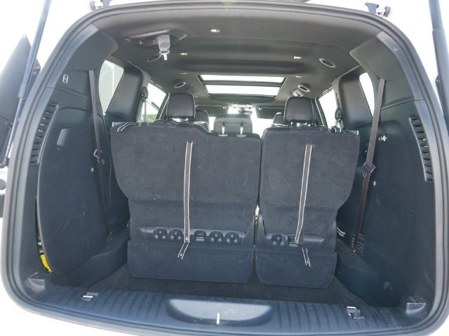 Used 2026 Chrysler Pacifica Limited FWD image 19