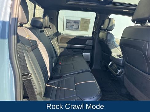 Certified 2023 Ford F150 Platinum w/ Equipment Group 701A High image 31