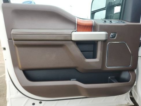 Used 2019 Ford F250 King Ranch w/ Chrome Package AWD/4WD image 24