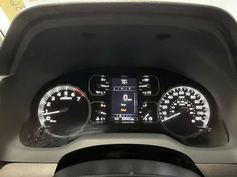 Used 2018 Toyota Tundra SR5 w/ SR5 Upgrade Package RWD image 24