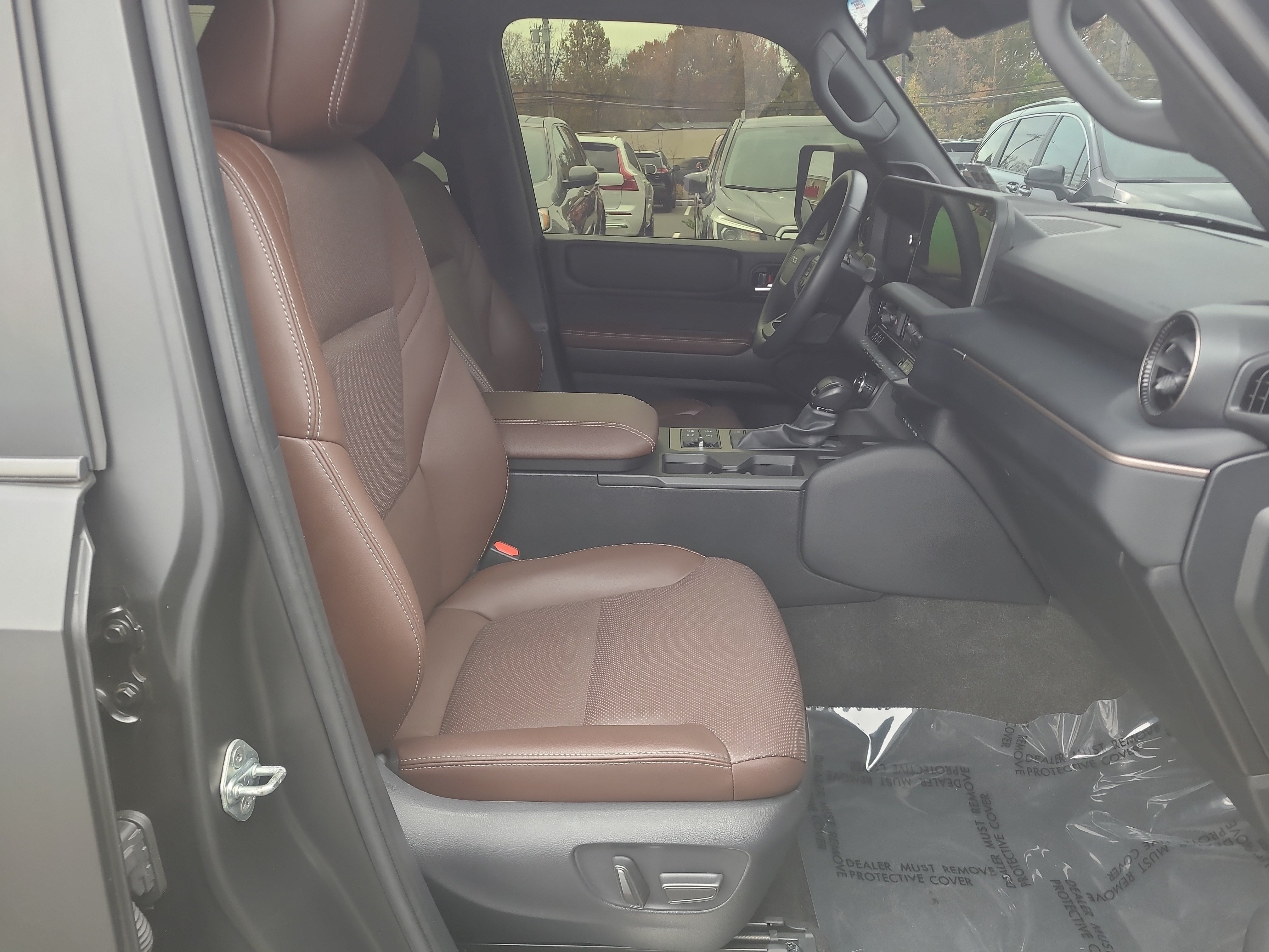 Used 2025 Toyota Land Cruiser w/ Premium Package AWD/4WD image 17