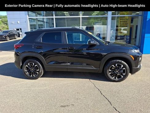 Used 2023 Chevrolet TrailBlazer LT AWD/4WD image 10