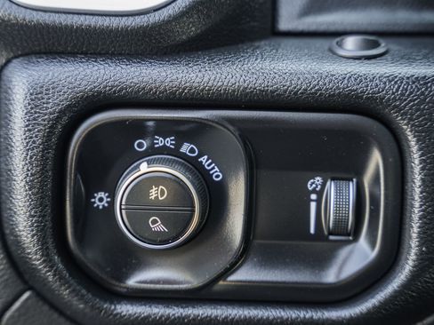 Used 2021 RAM 1500 Big Horn image 52