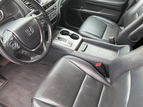 Used 2023 Honda Ridgeline RTL image 11