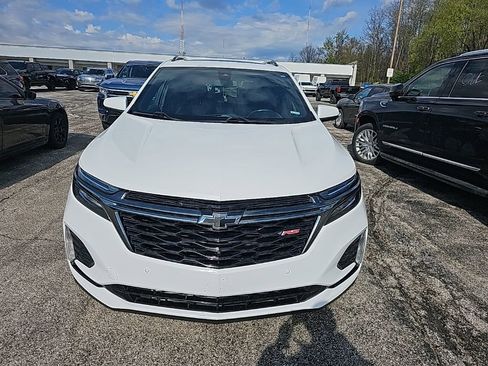 Used 2022 Chevrolet Equinox RS w/ RS Leather Package image 2