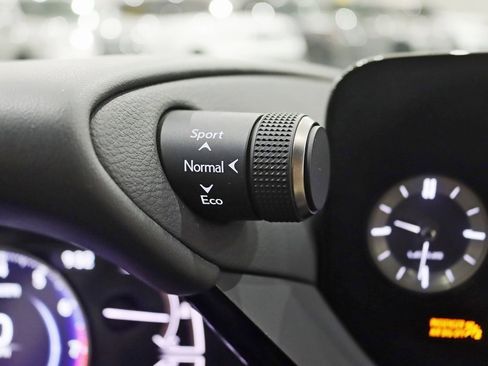 Used 2022 Lexus ES 350 Ultra Luxury image 18