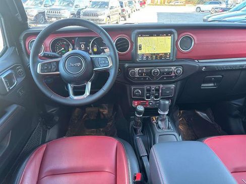 Certified 2023 Jeep Wrangler Unlimited Rubicon 4xe image 8