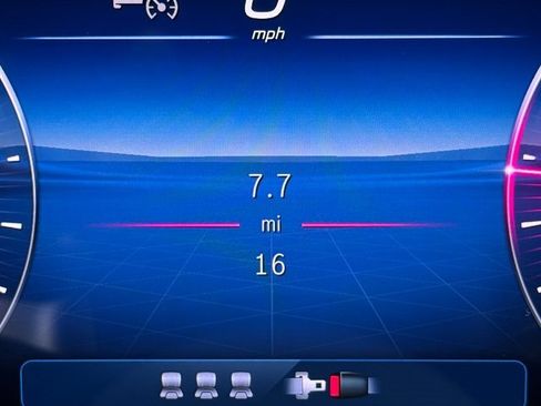 New 2026 Mercedes-Benz C 300 4MATIC Sedan image 16