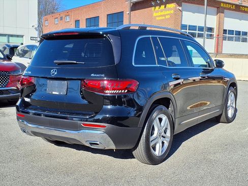 Used 2021 Mercedes-Benz GLB 250 4MATIC image 4