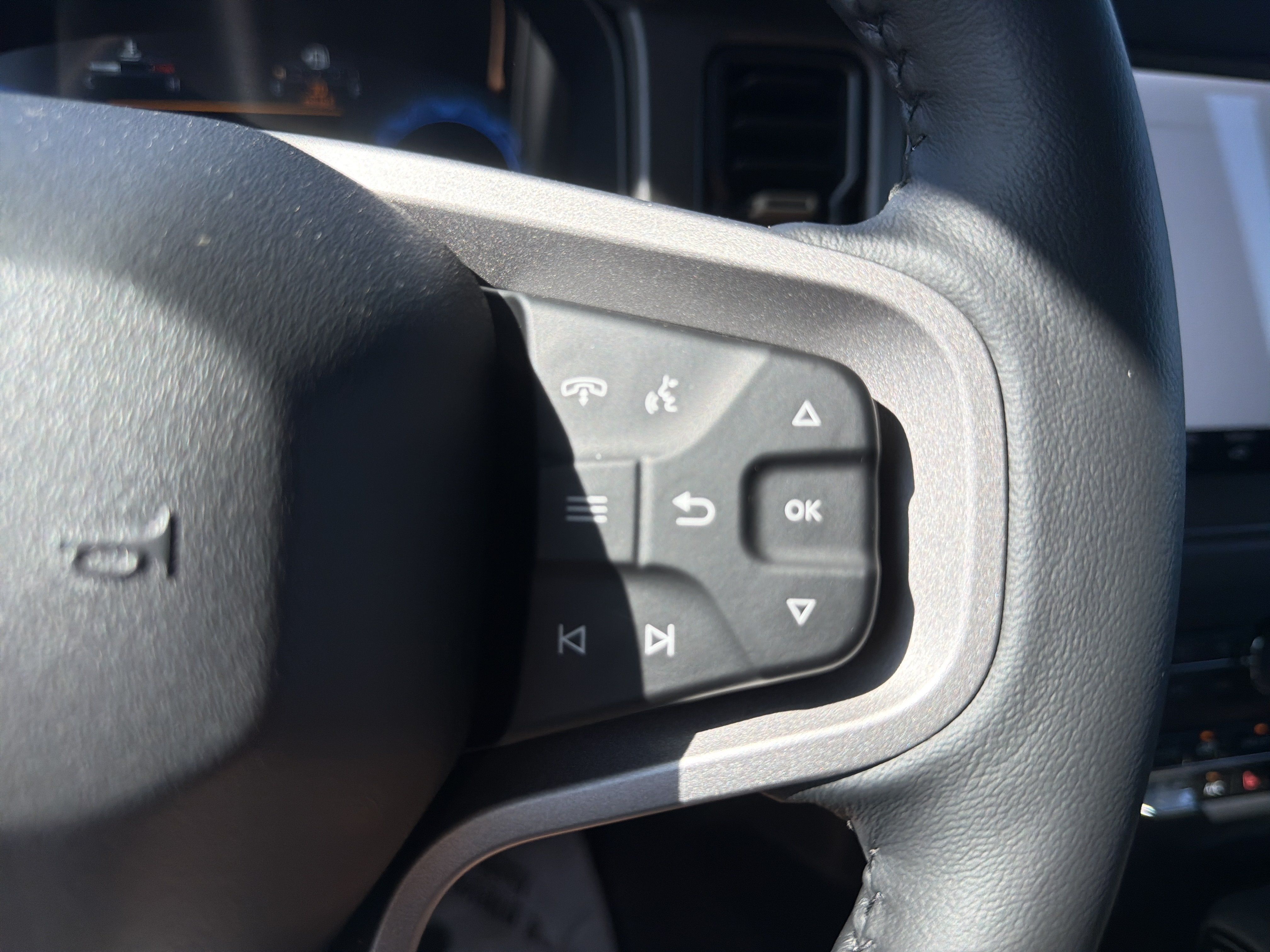New 2025 Ford Bronco Badlands AWD/4WD image 19