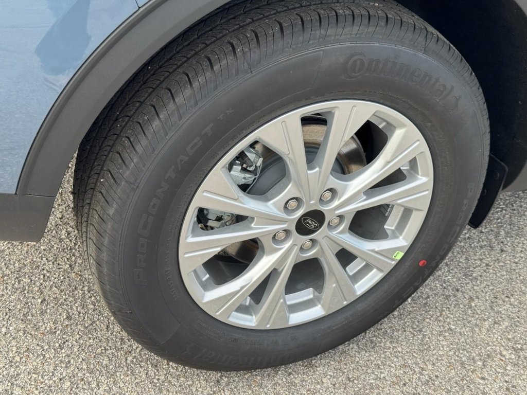 Used 2026 Ford Escape Active w/ Cold Weather Package AWD/4WD image 5