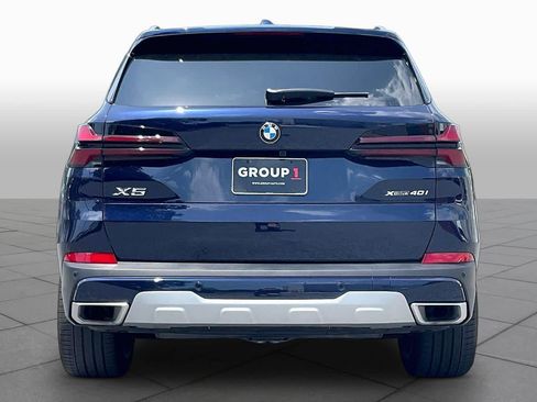 Used 2026 BMW X5 xDrive40i w/ Climate Comfort Package AWD/4WD image 4