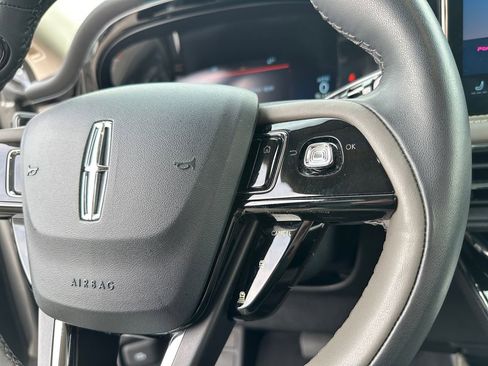 Used 2024 Lincoln Corsair Reserve w/ Equipment Group 201A image 21