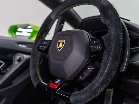 Used 2020 Lamborghini Huracan EVO AWD/4WD image 49