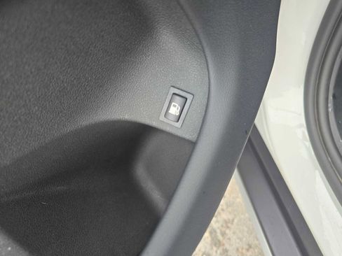 Used 2023 BMW X5 xDrive45e w/ Climate Comfort Package image 27