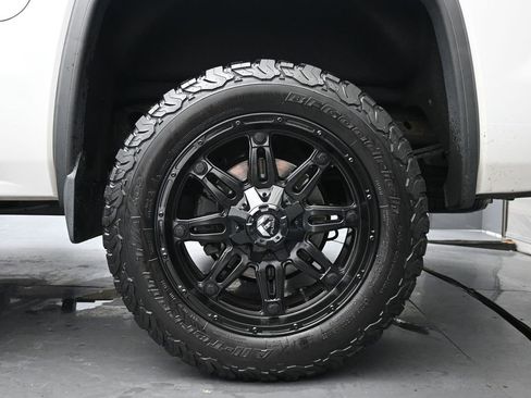 Used 2015 GMC Sierra 1500 SLT w/ SLT Crew Cab Value Package image 12