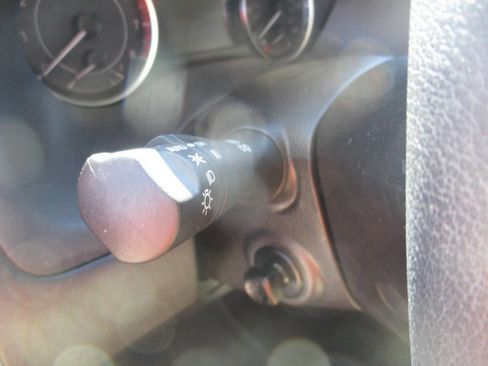 Used 2023 Nissan Armada Platinum w/ Captain's Chairs Package image 18