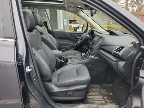 Used 2024 Subaru Forester Touring image 29