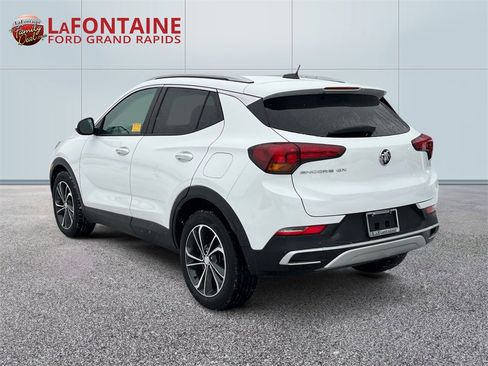 Used 2021 Buick Encore GX Select image 5