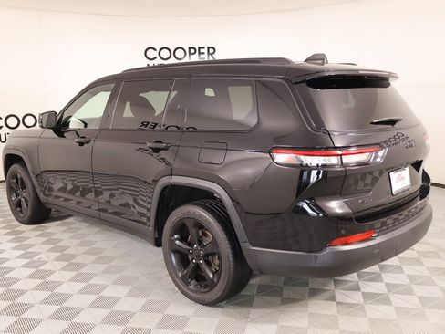 Used 2023 Jeep Grand Cherokee L Laredo image 23