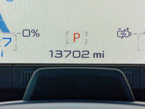 Used 2022 GMC Hummer EV Edition 1 w/ LPO, Illumination Package image 25