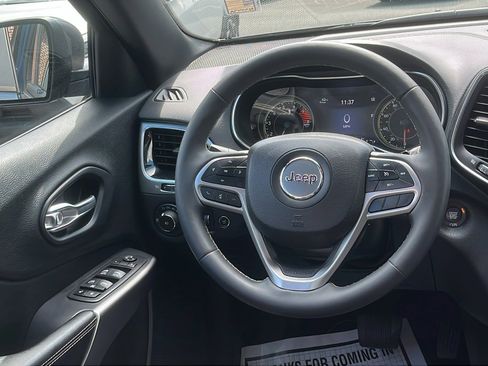 Used 2021 Jeep Cherokee Latitude Lux 80th Anniv w/ Quick Order Package 26U 80TH image 23