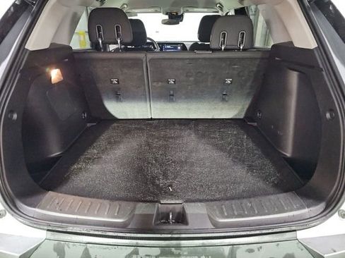 Used 2025 Chevrolet TrailBlazer LT AWD/4WD image 16
