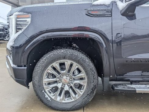 New 2026 GMC Sierra 1500 Denali w/ Technology Package AWD/4WD image 11