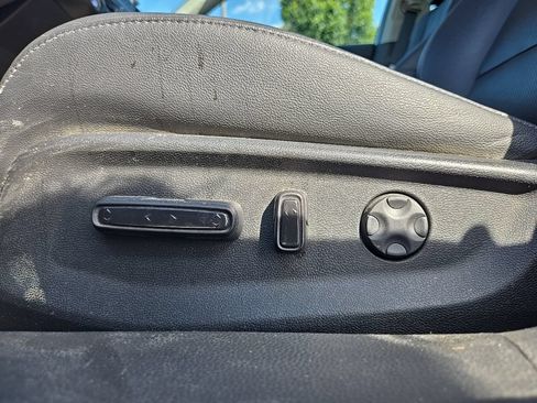 Used 2019 Honda Accord EX-L image 33