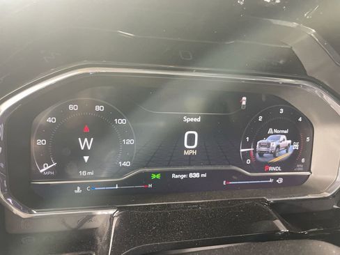 New 2025 GMC Sierra 2500 SLT w/ SLT Premium Package image 12