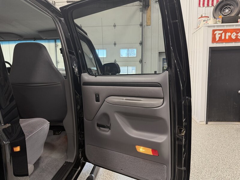 Used 1997 Ford F350 4x4 Crew Cab image 49