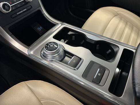 Certified 2022 Ford Edge SEL w/ Convenience Package image 32