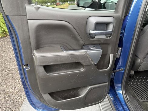 Used 2017 Chevrolet Silverado 1500 LT w/ All Star Edition image 27