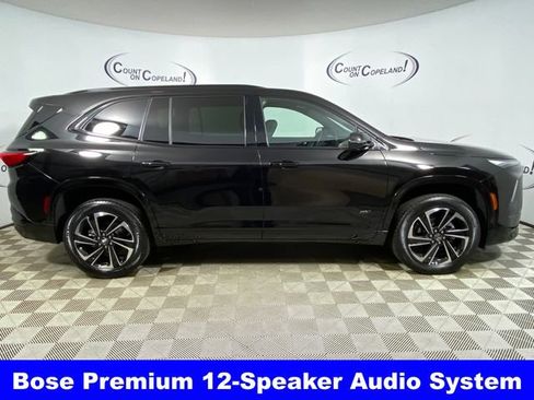 Certified 2025 Buick Enclave Sport Touring AWD/4WD image 9